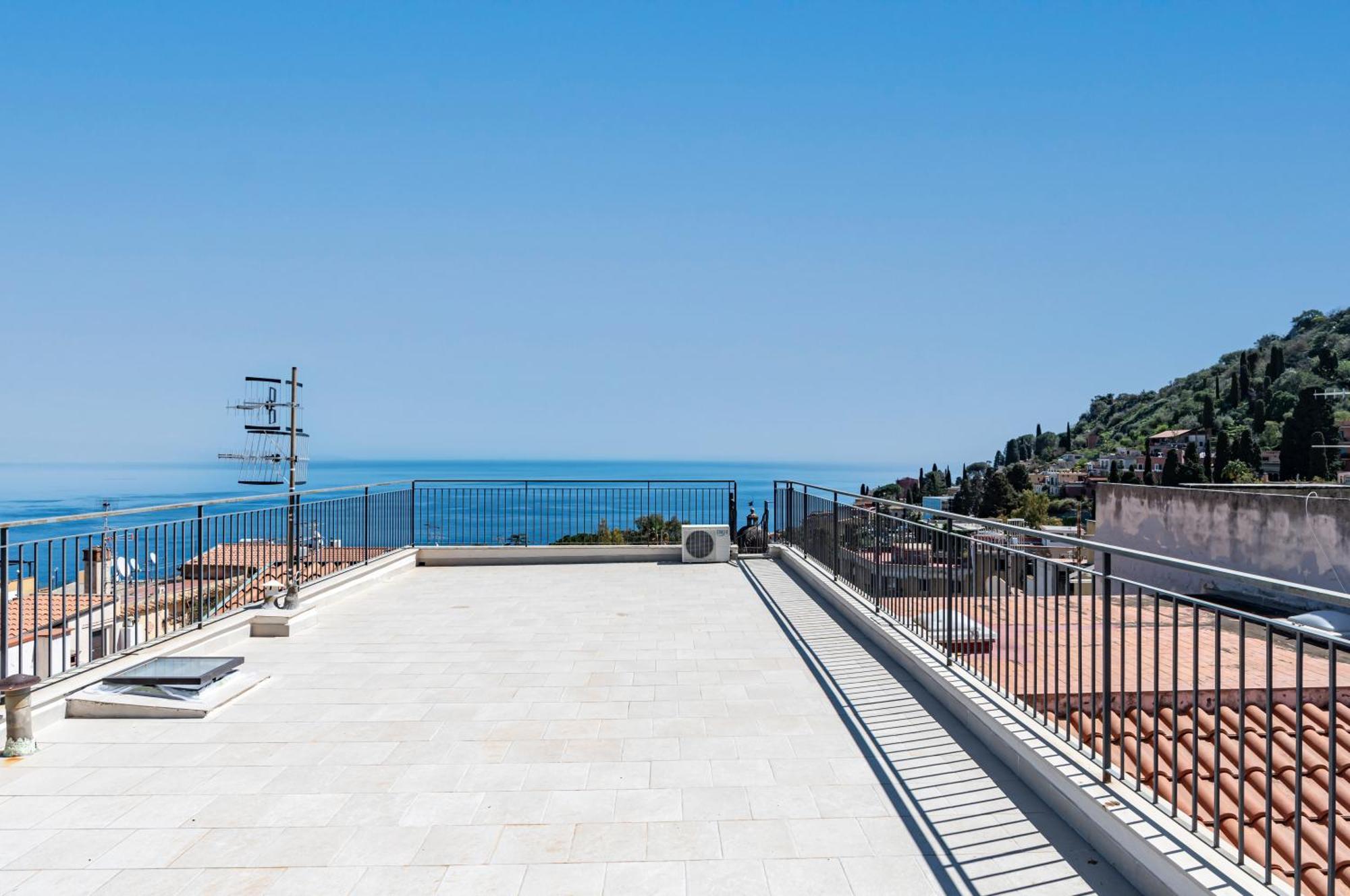 Apartamento A Look Of - A Few Steps From The Center Taormina